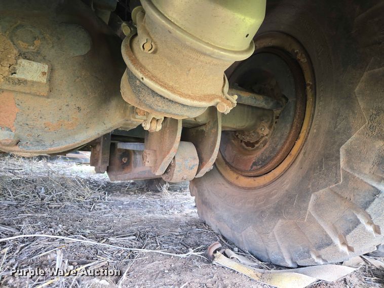 image for item EW0251 Link-Belt HC-78B crane