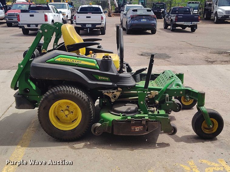 image for item EW1002 2013 John Deere Z930M ZTR lawn mower