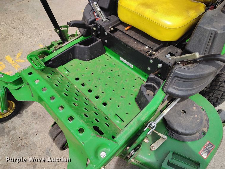 image for item EW1002 2013 John Deere Z930M ZTR lawn mower