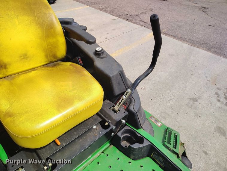 image for item EW1002 2013 John Deere Z930M ZTR lawn mower
