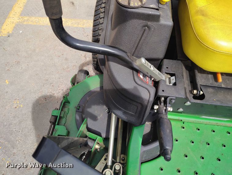 image for item EW1002 2013 John Deere Z930M ZTR lawn mower
