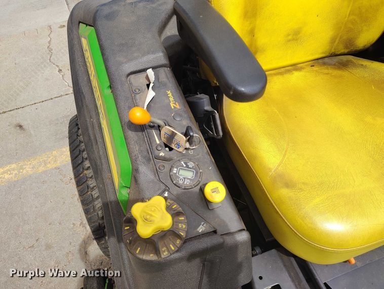 image for item EW1002 2013 John Deere Z930M ZTR lawn mower