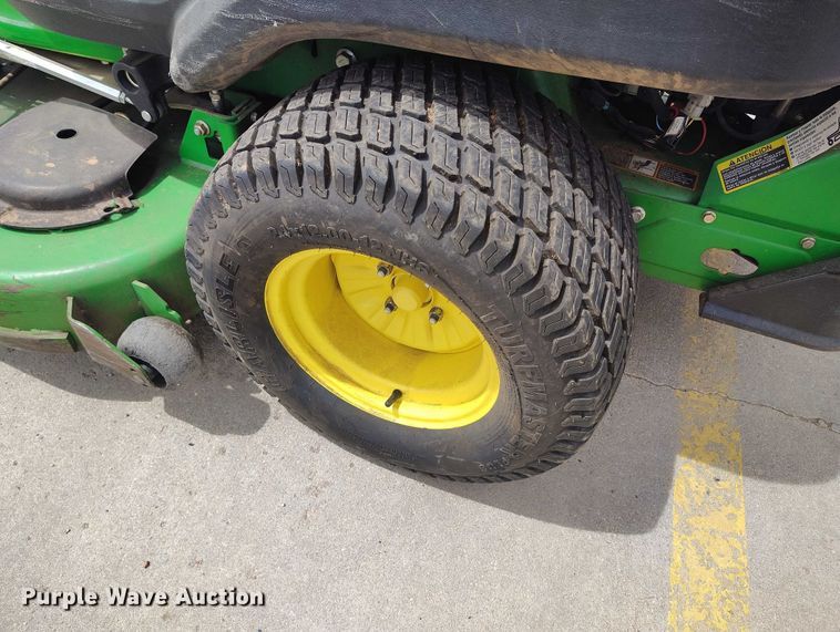 image for item EW1002 2013 John Deere Z930M ZTR lawn mower
