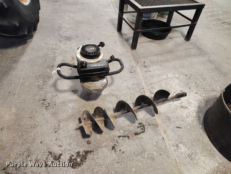image for item EW1005 Auto Auger post hole auger