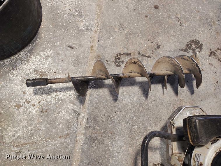 image for item EW1005 Auto Auger post hole auger