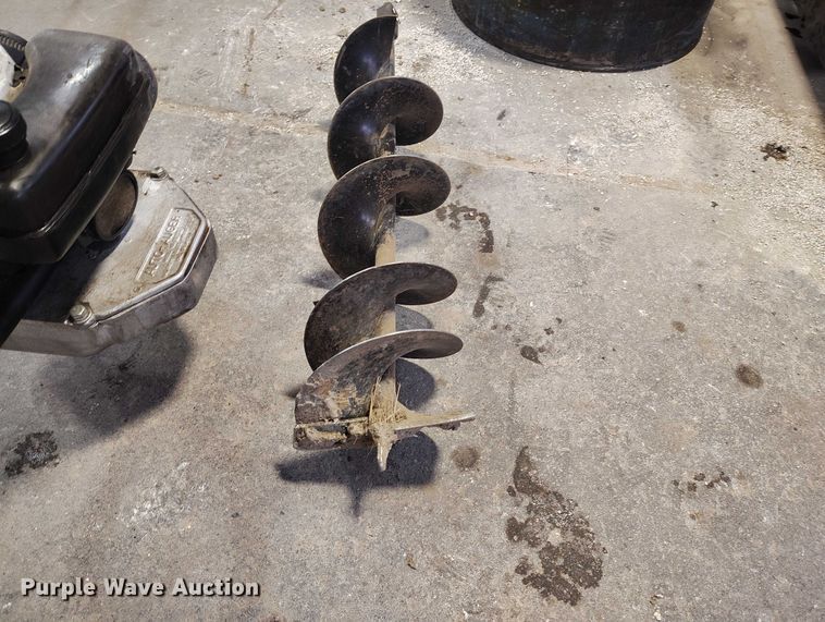 image for item EW1005 Auto Auger post hole auger