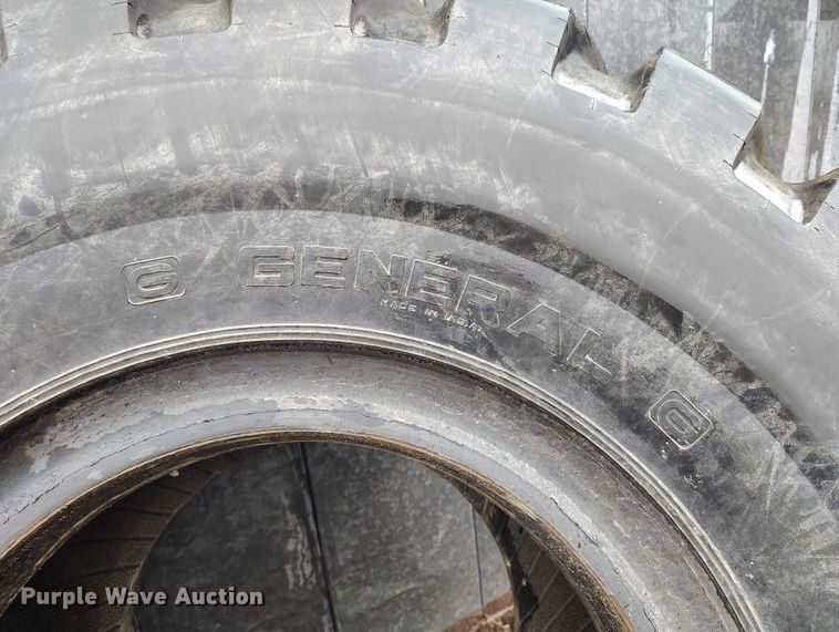 image for item EW1006 General 26.5-25 tire