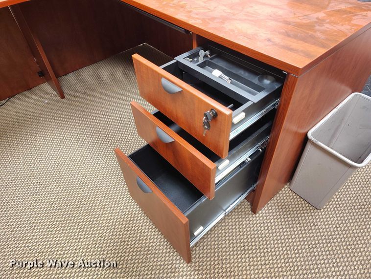 image for item EW1007 Office Furniture