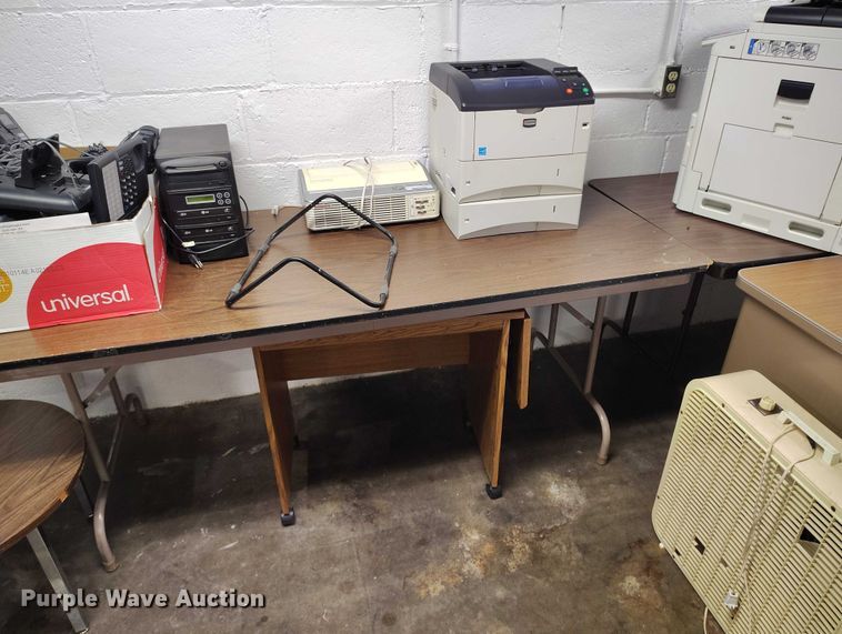 image for item EW1010 Office furniture