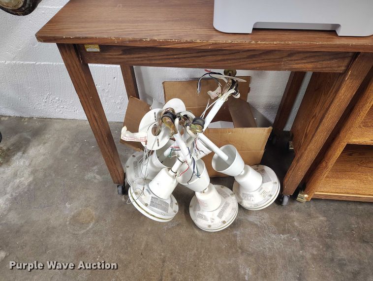 image for item EW1010 Office furniture