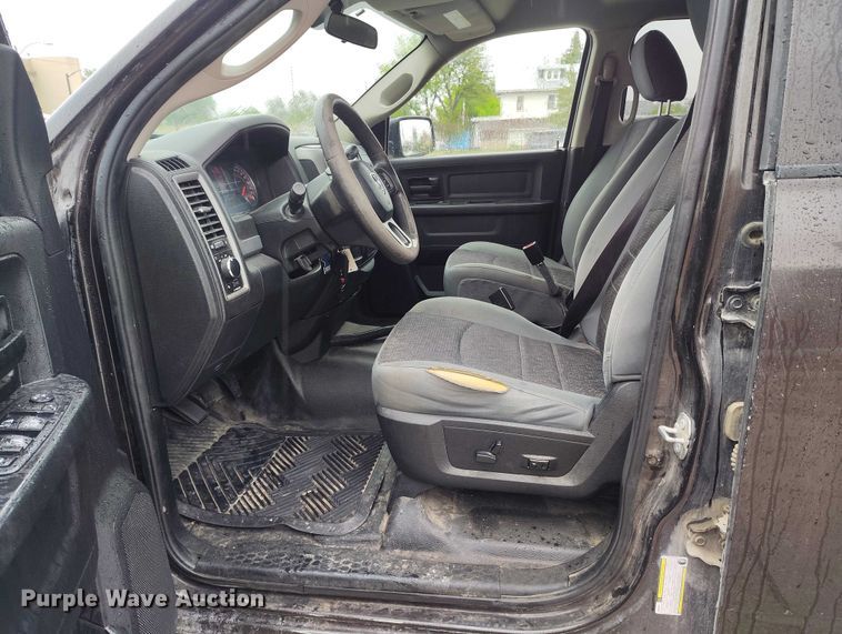 image for item EW1012 2017 RAM 1500 Crew Cab pickup truck