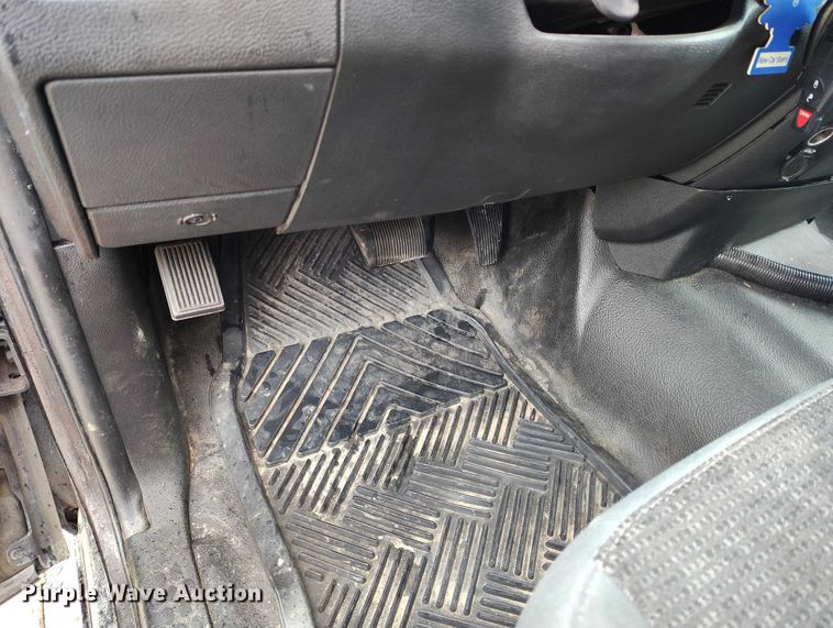 image for item EW1012 2017 RAM 1500 Crew Cab pickup truck