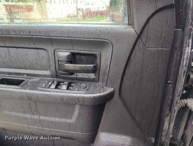 image for item EW1012 2017 RAM 1500 Crew Cab pickup truck