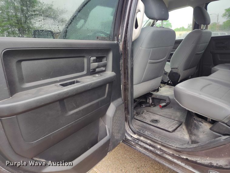 image for item EW1012 2017 RAM 1500 Crew Cab pickup truck