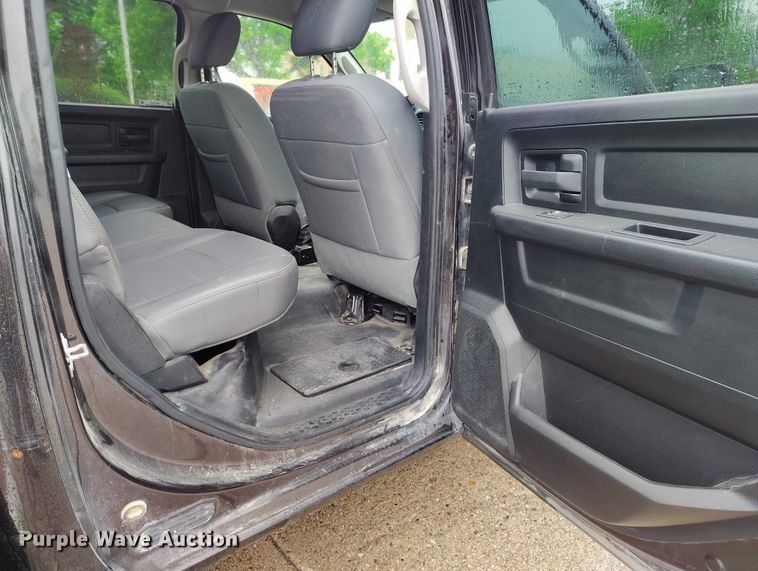 image for item EW1012 2017 RAM 1500 Crew Cab pickup truck