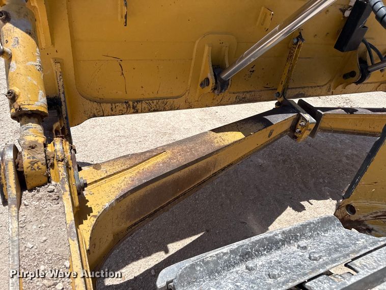 image for item EW4588 2014 John Deere 850K WLT dozer