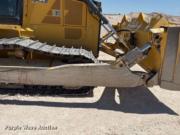 image for item EW4588 2014 John Deere 850K WLT dozer
