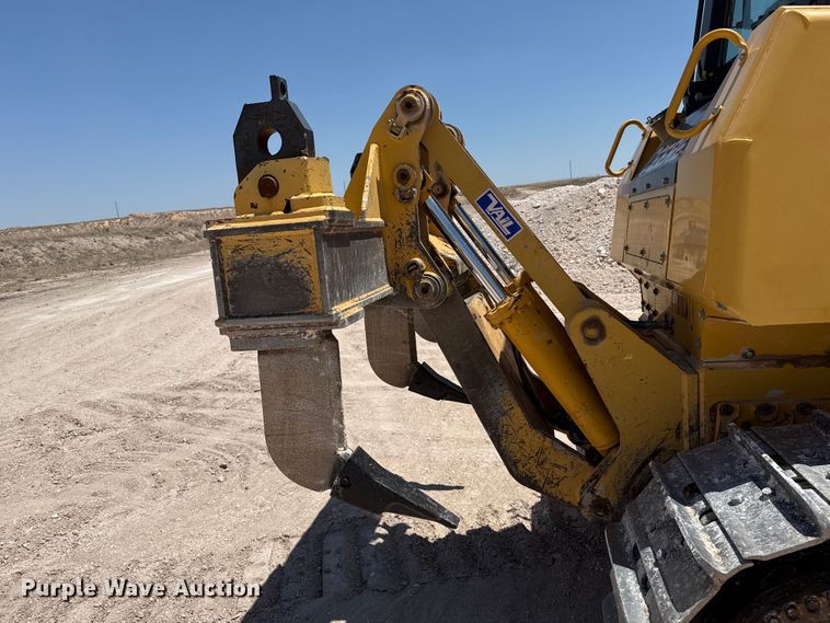 image for item EW4588 2014 John Deere 850K WLT dozer
