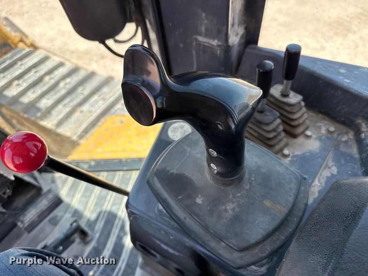 image for item EW4588 2014 John Deere 850K WLT dozer