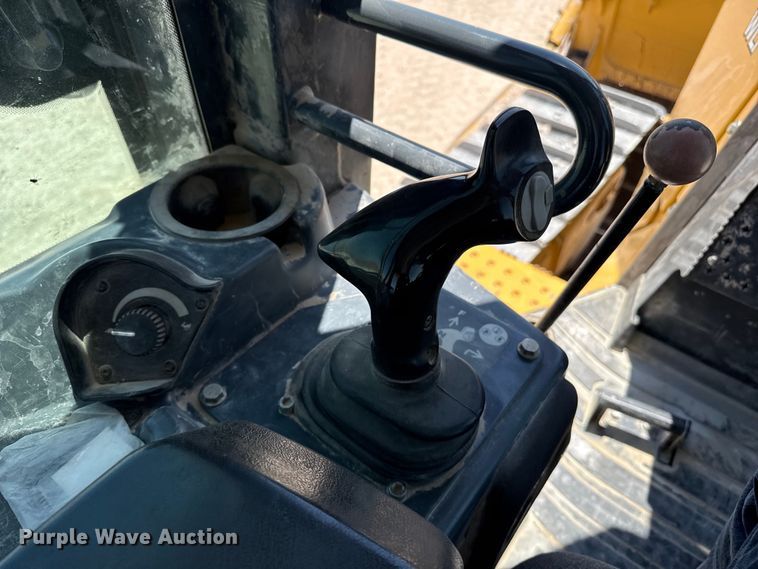 image for item EW4588 2014 John Deere 850K WLT dozer