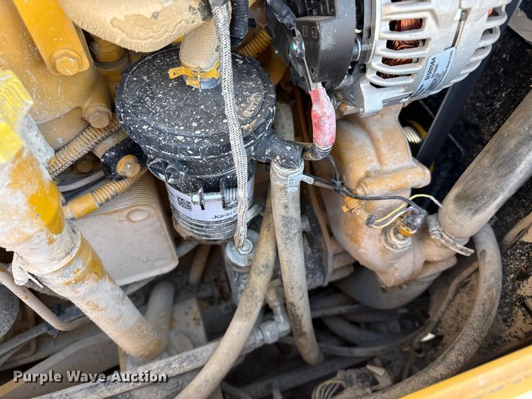 image for item EW4588 2014 John Deere 850K WLT dozer