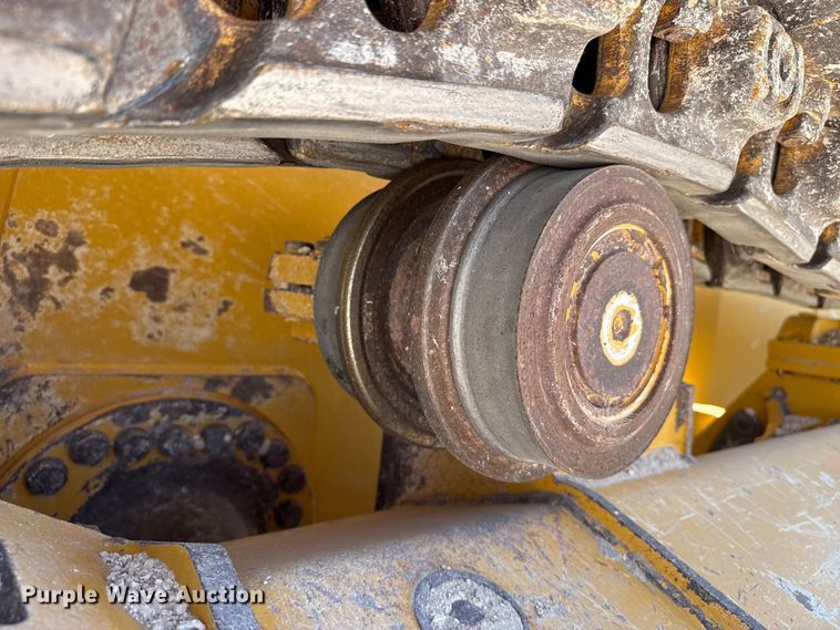 image for item EW4588 2014 John Deere 850K WLT dozer