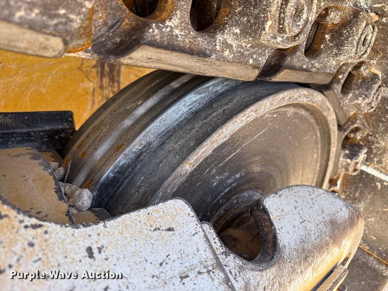 image for item EW4588 2014 John Deere 850K WLT dozer