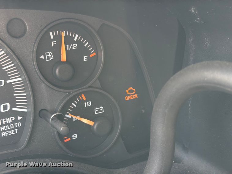 image for item EX4501 2003 Chevrolet Express 2500 van
