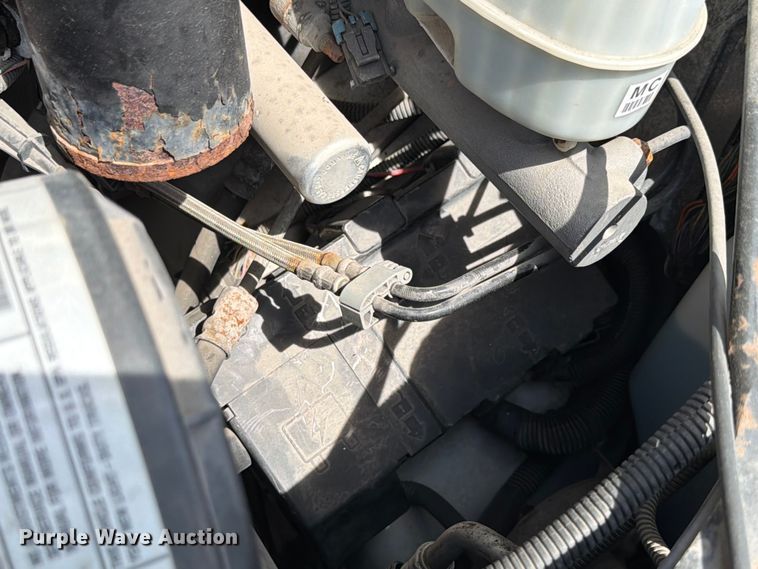 image for item EX4501 2003 Chevrolet Express 2500 van