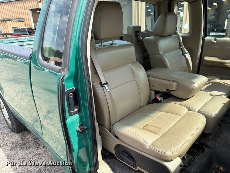 image for item EX4502 2007 Ford F150 Ext. Cab pickup truck
