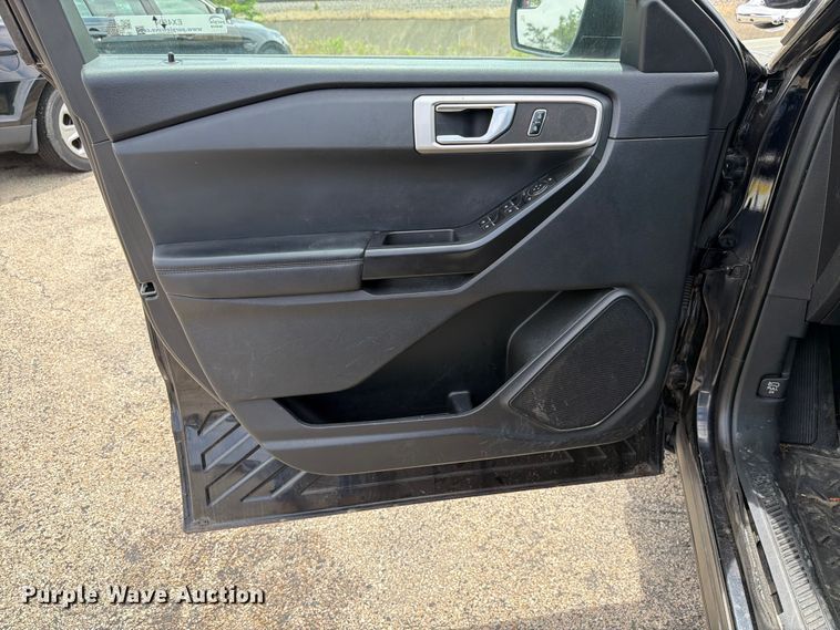 image for item EX4504 2020 Ford Explorer Police Interceptor SUV