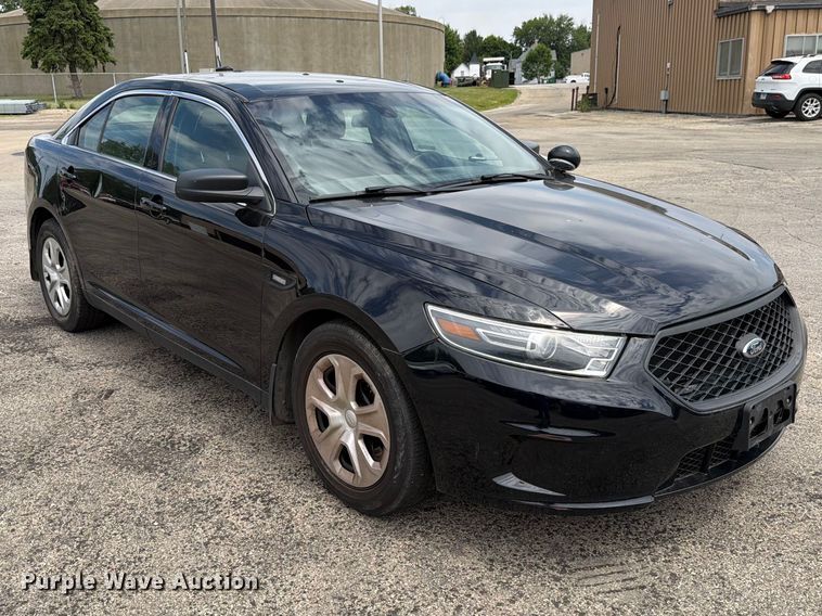image for item EX4505 2016 Ford Taurus Police Interceptor 