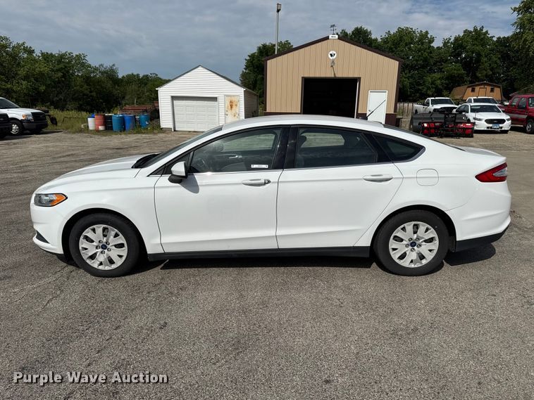 image for item EX4510 2013 Ford Fusion 