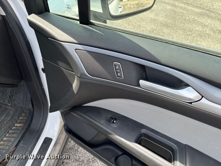 image for item EX4510 2013 Ford Fusion 