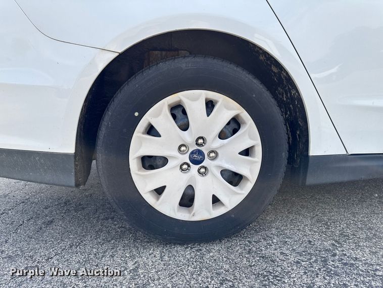 image for item EX4510 2013 Ford Fusion 