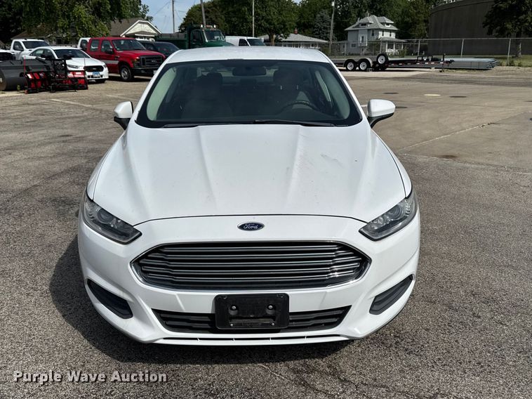 image for item EX4511 2013 Ford Fusion 