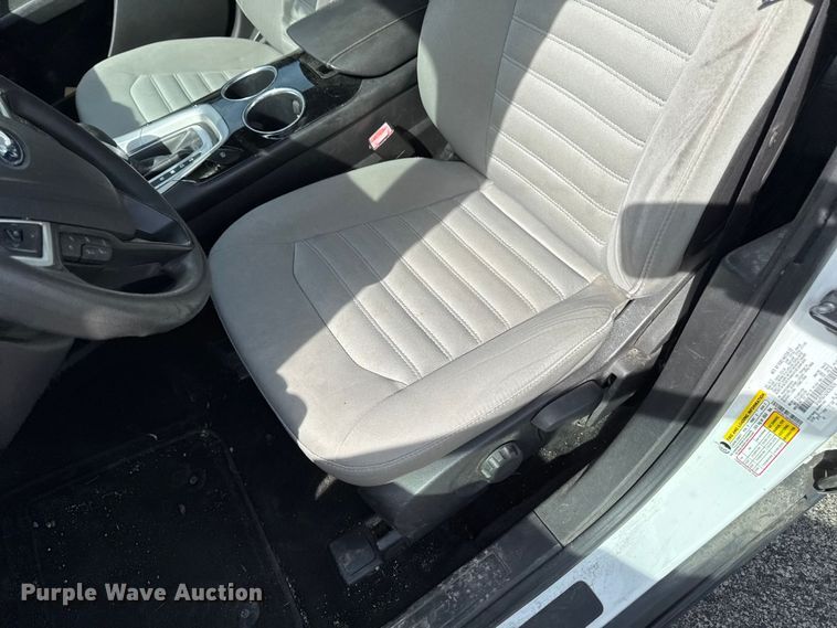image for item EX4511 2013 Ford Fusion 