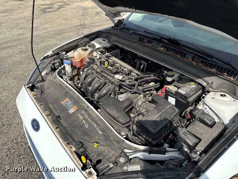 image for item EX4511 2013 Ford Fusion 