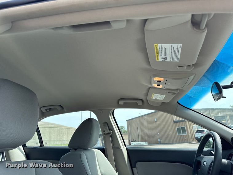 image for item EX4512 2010 Ford Fusion 