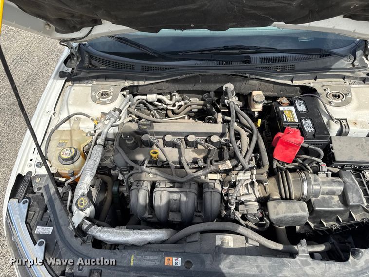 image for item EX4512 2010 Ford Fusion 