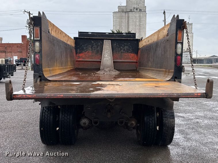 image for item FB6515 1997 International 4900 dump truck