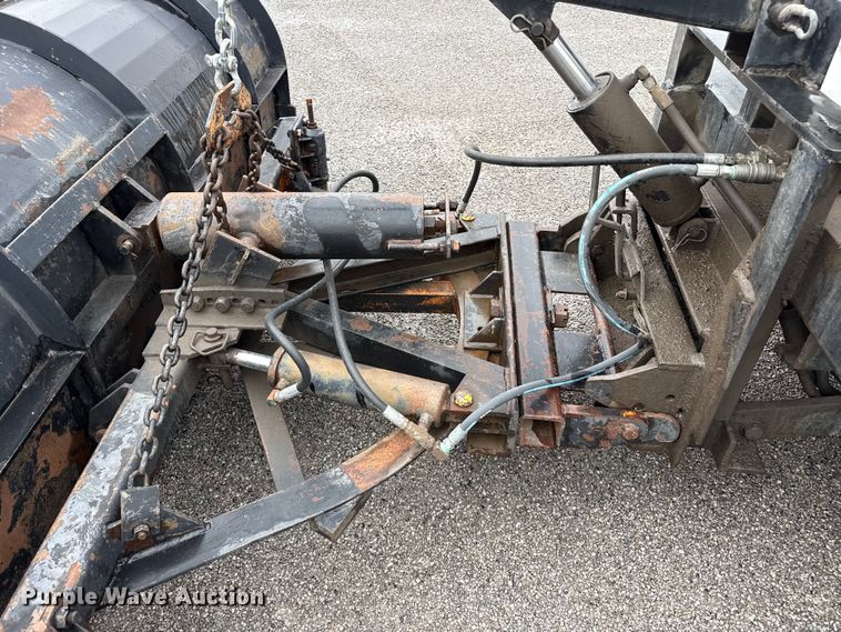 image for item FB6515 1997 International 4900 dump truck
