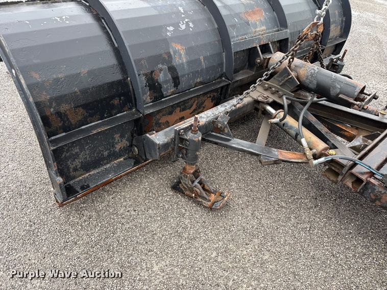 image for item FB6515 1997 International 4900 dump truck