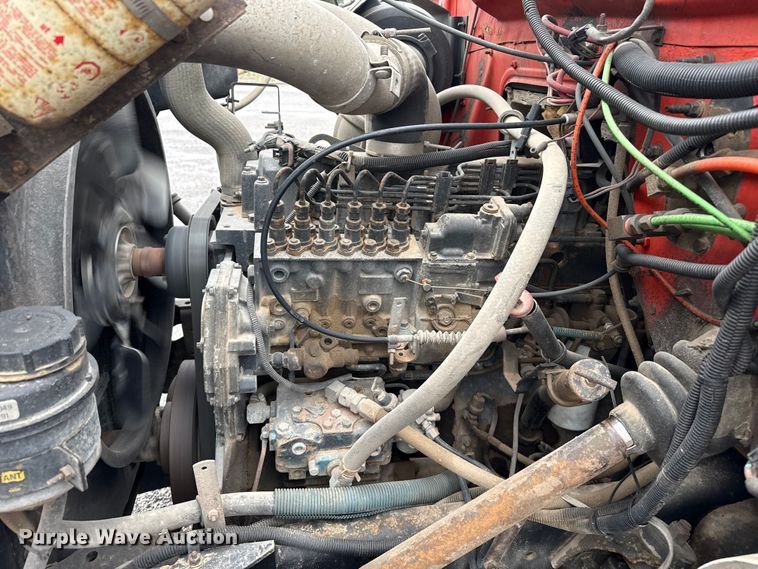 image for item FB6515 1997 International 4900 dump truck