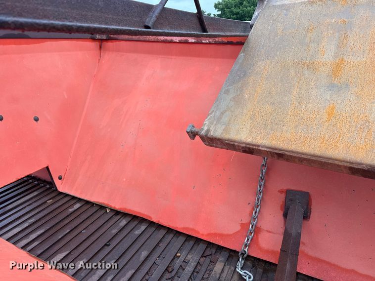 image for item FB6516 1989 Ford LNT8000 dump truck