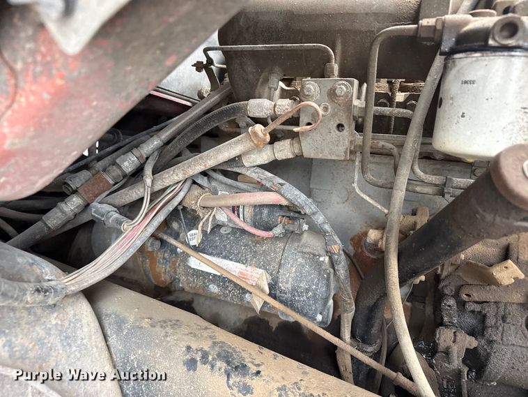 image for item FB6516 1989 Ford LNT8000 dump truck