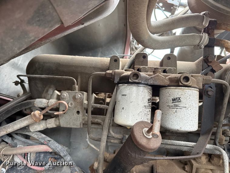 image for item FB6516 1989 Ford LNT8000 dump truck