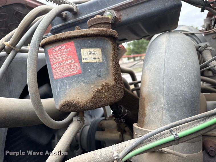 image for item FB6516 1989 Ford LNT8000 dump truck
