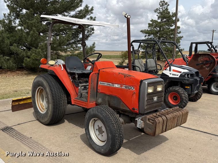 image for item FB6631 Massey Ferguson 1260 MFWD tractor