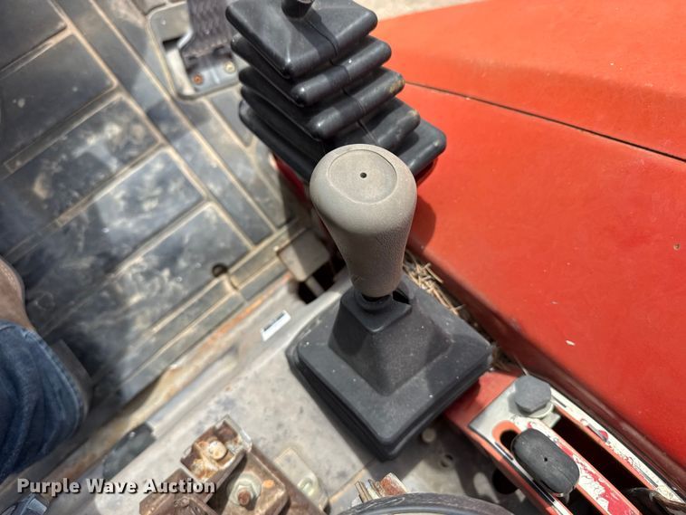 image for item FB6631 Massey Ferguson 1260 MFWD tractor